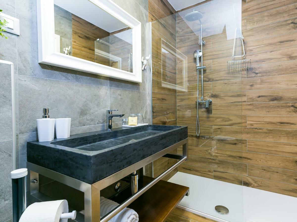 Pool Premium Apartment Vrsar Exterior foto